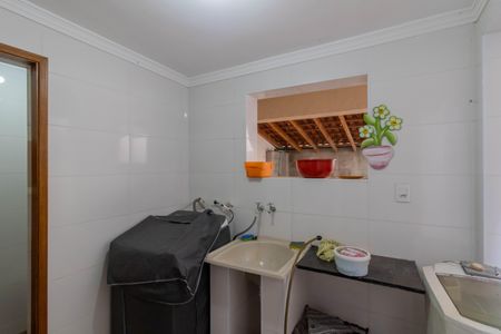 Casa para alugar com 125m², 2 quartos e 2 vagasArea de Serviço 