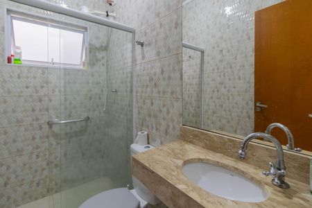 Casa para alugar com 125m², 2 quartos e 2 vagasBanheiro