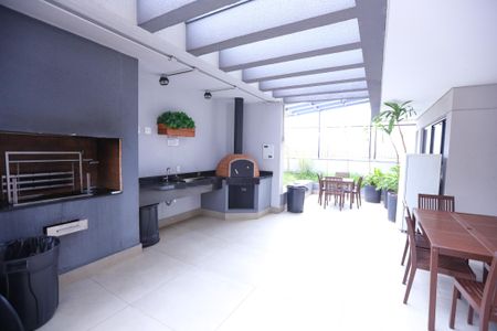 Apartamento à venda com 44m², 2 quartos e 1 vagaChurrasqueira