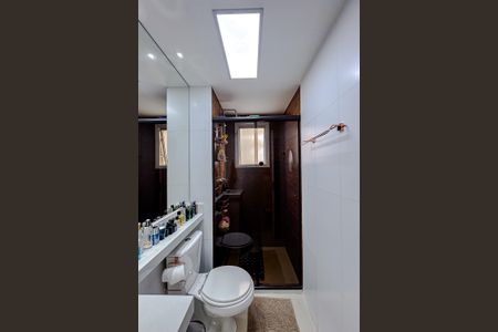 Apartamento à venda com 68m², 2 quartos e 1 vaga Apartamento à venda com 68m², 2 quartos e 1 vagaBanheiro da Suíte