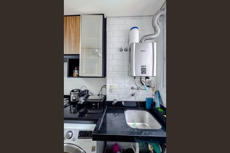 Apartamento à venda com 68m², 2 quartos e 1 vaga Apartamento à venda com 68m², 2 quartos e 1 vagaCozinha e Área de Serviço
