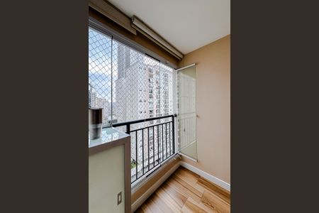 Apartamento à venda com 68m², 2 quartos e 1 vaga Apartamento à venda com 68m², 2 quartos e 1 vagaVaranda da Sala