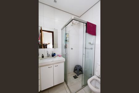 Casa à venda com 4 quartos, 300m² em Carlos Prates, Belo Horizonte