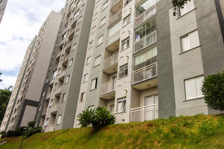 Apartamento à venda com 48m², 2 quartos e 1 vaga Apartamento à venda com 48m², 2 quartos e 1 vagaPlaca na Sacada