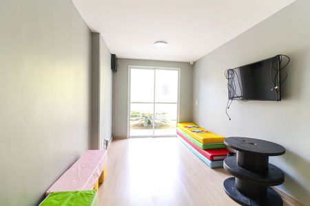 Apartamento à venda com 48m², 2 quartos e 1 vaga Apartamento à venda com 48m², 2 quartos e 1 vagaEspaço de jogos