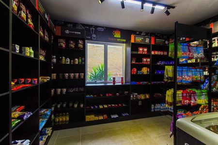 Apartamento à venda com 48m², 2 quartos e 1 vaga Apartamento à venda com 48m², 2 quartos e 1 vagaMini Mercado