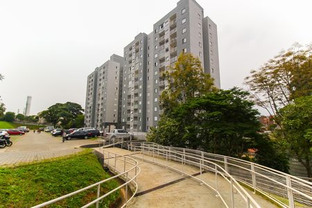 Apartamento à venda com 48m², 2 quartos e 1 vaga Apartamento à venda com 48m², 2 quartos e 1 vagaEntrada