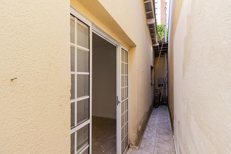 Casa para alugar com 130m², 4 quartos e 1 vagaÁrea externa