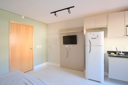 Studio de kitnet/studio para alugar com 1 quarto, 24m² em Vila Gomes Cardim, São Paulo