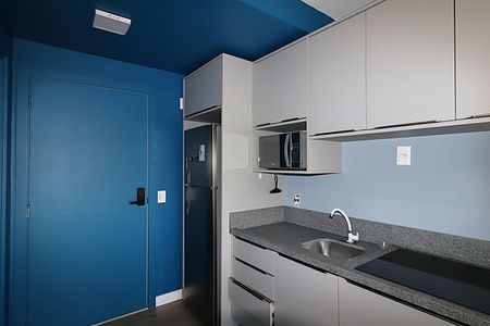 Studio à venda com 28m², 1 quarto e 1 vagaEspaço conjugado - Geladeira
