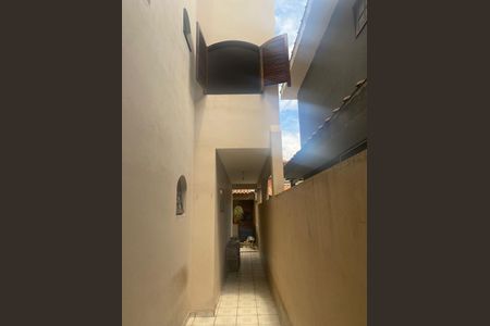 Casa à venda com 164m², 3 quartos e 2 vagasÁrea externa
