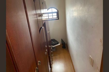 Quarto de casa à venda com 3 quartos, 164m² em Jardim Utinga, Santo André
