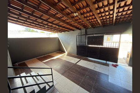 Casa para alugar com 250m², 4 quartos e 2 vagas Casa para alugar com 250m², 4 quartos e 2 vagasGaragem