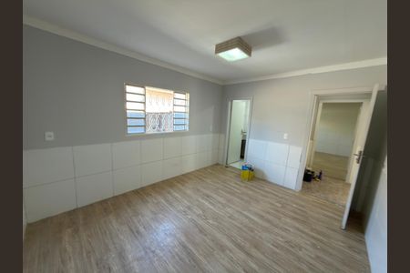 Casa para alugar com 250m², 4 quartos e 2 vagas Casa para alugar com 250m², 4 quartos e 2 vagasQuarto 03