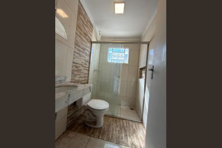 Casa para alugar com 250m², 4 quartos e 2 vagas Casa para alugar com 250m², 4 quartos e 2 vagasBanheiro 01
