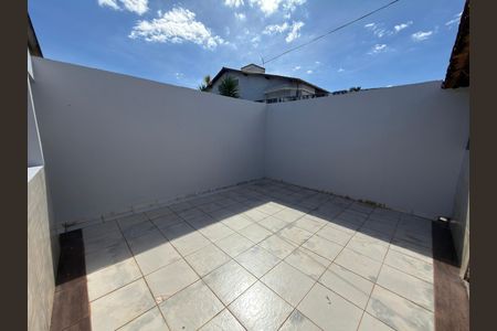 Casa para alugar com 250m², 4 quartos e 2 vagas Casa para alugar com 250m², 4 quartos e 2 vagasQuintal