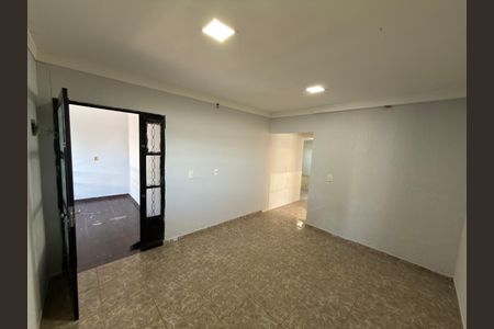 Sala  de casa para alugar com 4 quartos, 250m² em Setor Habitacional Vicente Pires, Brasília