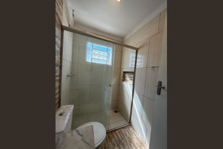 Casa para alugar com 250m², 4 quartos e 2 vagas Casa para alugar com 250m², 4 quartos e 2 vagasBanheiro 01