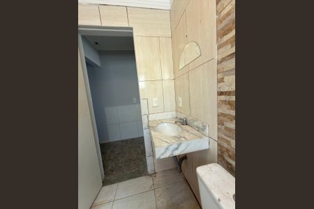 Casa para alugar com 250m², 4 quartos e 2 vagas Casa para alugar com 250m², 4 quartos e 2 vagasBanheiro 01