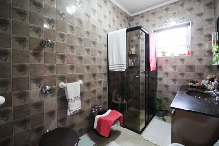 Casa à venda com 206m², 3 quartos e 2 vagasBanheiro da Suíte 