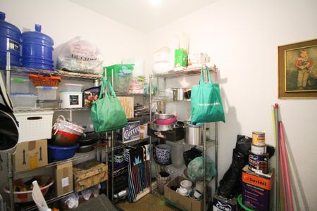 Casa à venda com 206m², 3 quartos e 2 vagasQuarto de Serviço