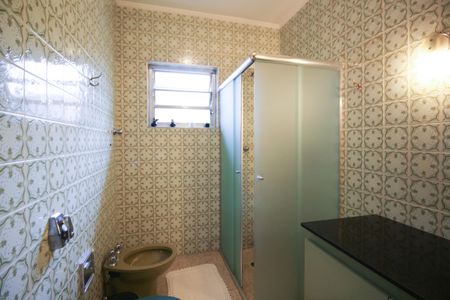 Casa à venda com 206m², 3 quartos e 2 vagasBanheiro