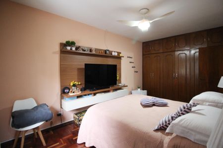 Casa à venda com 206m², 3 quartos e 2 vagasSuíte 