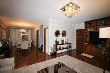Sala de casa à venda com 3 quartos, 206m² em Indianópolis, São Paulo