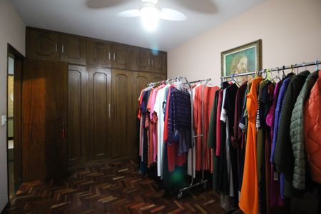 Casa à venda com 206m², 3 quartos e 2 vagasQuarto 1