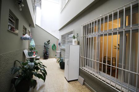 Casa à venda com 206m², 3 quartos e 2 vagasQuintal 