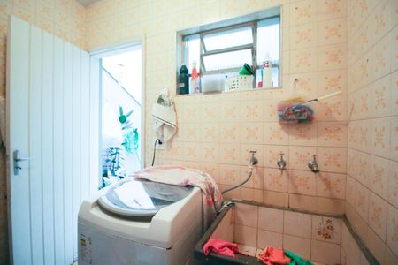 Casa à venda com 206m², 3 quartos e 2 vagasÁrea de Serviço