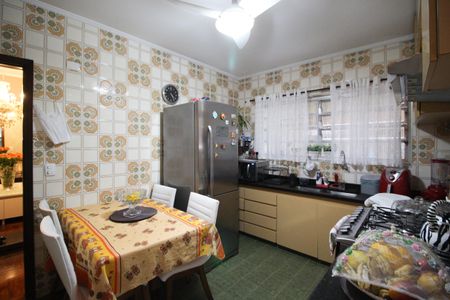 Casa à venda com 206m², 3 quartos e 2 vagasCozinha