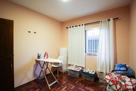 Casa à venda com 206m², 3 quartos e 2 vagasQuarto 2