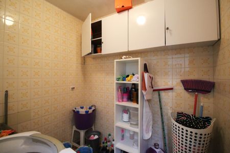 Casa à venda com 206m², 3 quartos e 2 vagasÁrea de Serviço