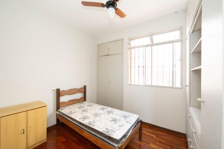 Apartamento à venda com 85m², 3 quartos e 1 vagaQuarto 2