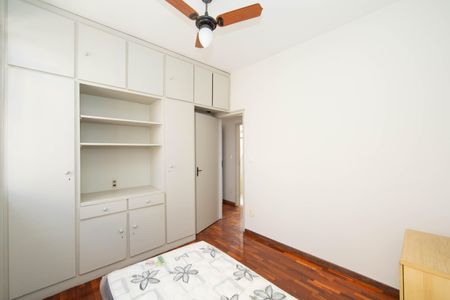 Apartamento à venda com 85m², 3 quartos e 1 vagaQuarto 2