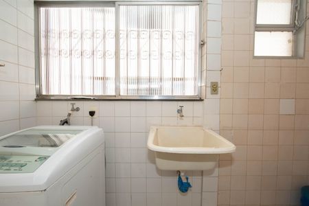 Apartamento à venda com 85m², 3 quartos e 1 vagaÁrea de serviço