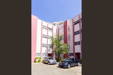Apartamento à venda com 48m², 1 quarto e 1 vaga Apartamento à venda com 48m², 1 quarto e 1 vagaFachada Bloco