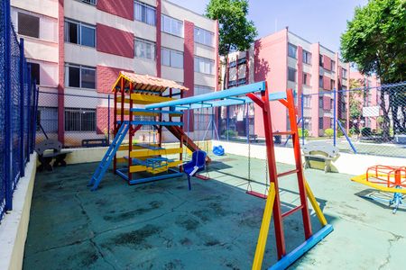 Apartamento à venda com 48m², 1 quarto e 1 vaga Apartamento à venda com 48m², 1 quarto e 1 vagaÁrea comum - Playground