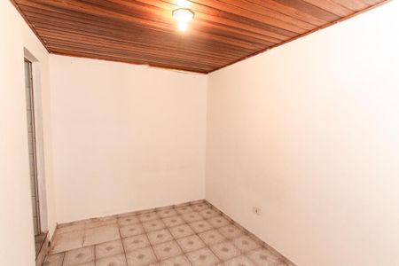 Quarto de casa para alugar com 1 quarto, 90m² em Vila Nilo, São Paulo