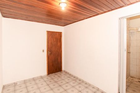 Quarto de casa para alugar com 1 quarto, 90m² em Vila Nilo, São Paulo