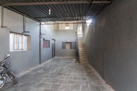 Casa para alugar com 90m², 1 quarto e 1 vagaÁrea comum - Garagem