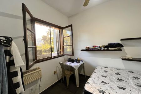 Casa de condomínio para alugar com 150m², 4 quartos e 2 vagasSuite 2