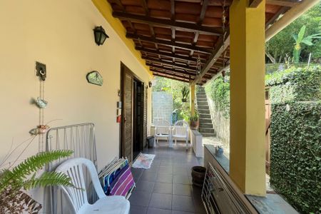 Casa de condomínio para alugar com 150m², 4 quartos e 2 vagasVaranda da Sala