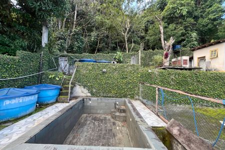 Casa de condomínio para alugar com 150m², 4 quartos e 2 vagasPiscina 