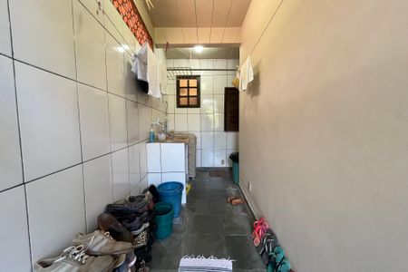 Casa de condomínio para alugar com 150m², 4 quartos e 2 vagasLavanderia