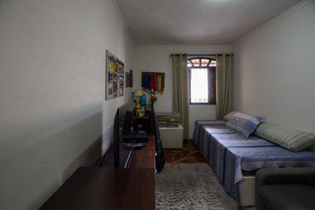 Casa à venda com 300m², 6 quartos e 3 vagas Casa à venda com 300m², 6 quartos e 3 vagasQUARTO 3