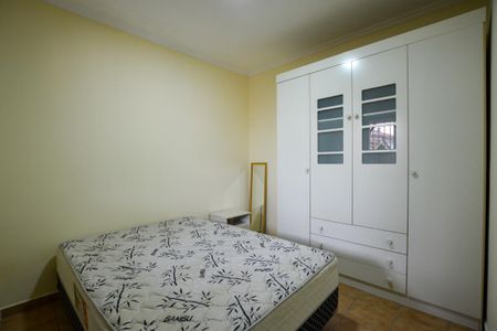 Casa à venda com 300m², 6 quartos e 3 vagas Casa à venda com 300m², 6 quartos e 3 vagasEDICULA - QUARTO