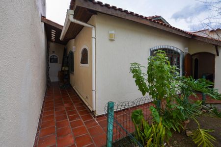 Casa à venda com 300m², 6 quartos e 3 vagas Casa à venda com 300m², 6 quartos e 3 vagasJARDIM