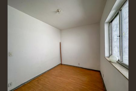 Casa à venda com 6 quartos, 300m² em Catete, Rio de Janeiro
